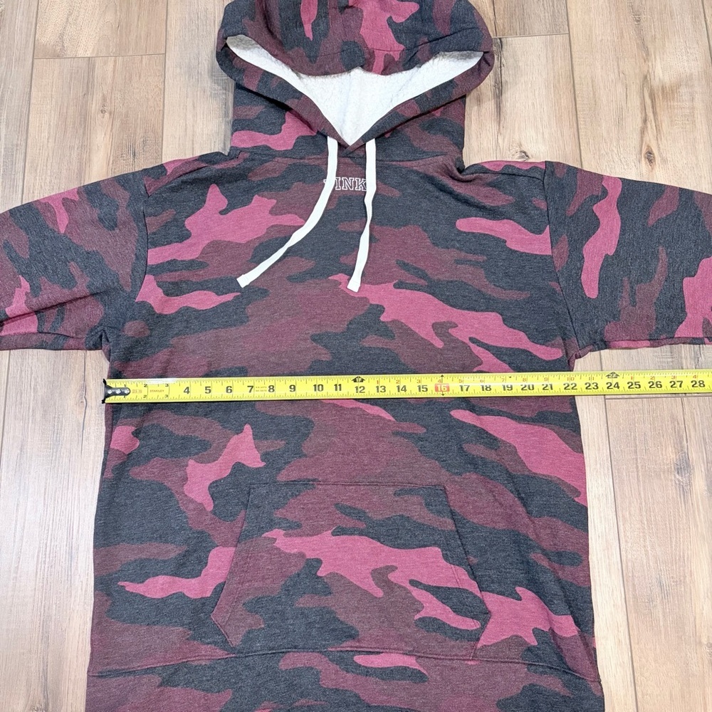 PINK Victoria’s Secret Camo Hoodie Sequin Logo Y2K Mobwife Glam L Sherpa - Picture 7 of 9